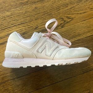 Light Pink New Balance 574